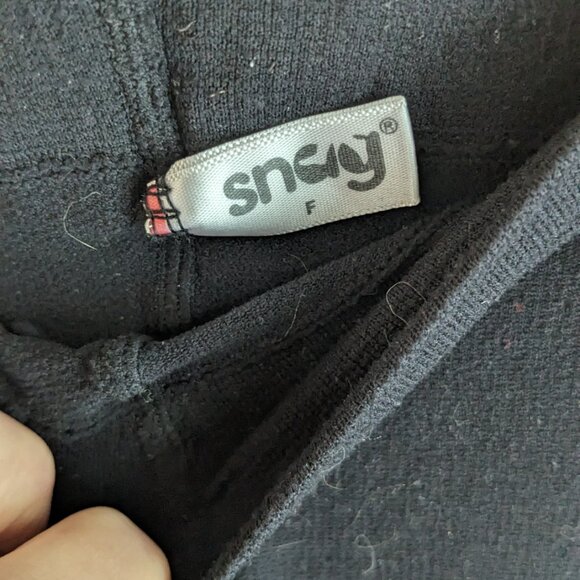 Snag capri tights, black, size F - Picture 2 of 2